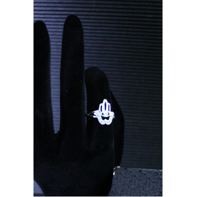Anillo mano de Fátima