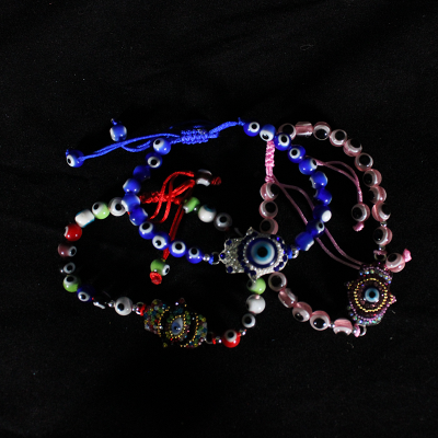 Pulsera ojo turco roja